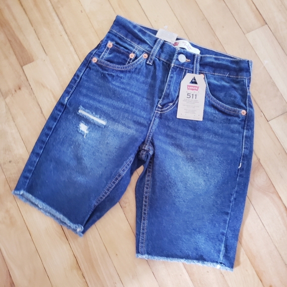 Levi's NWT 511 Slim Cut Off Short - 10Reg W25 - Picture 3 of 11